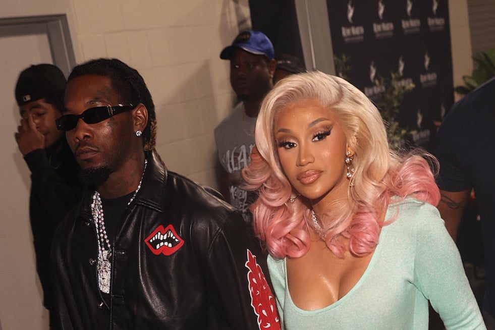 Cardi B denies rumor she cheated on Offset