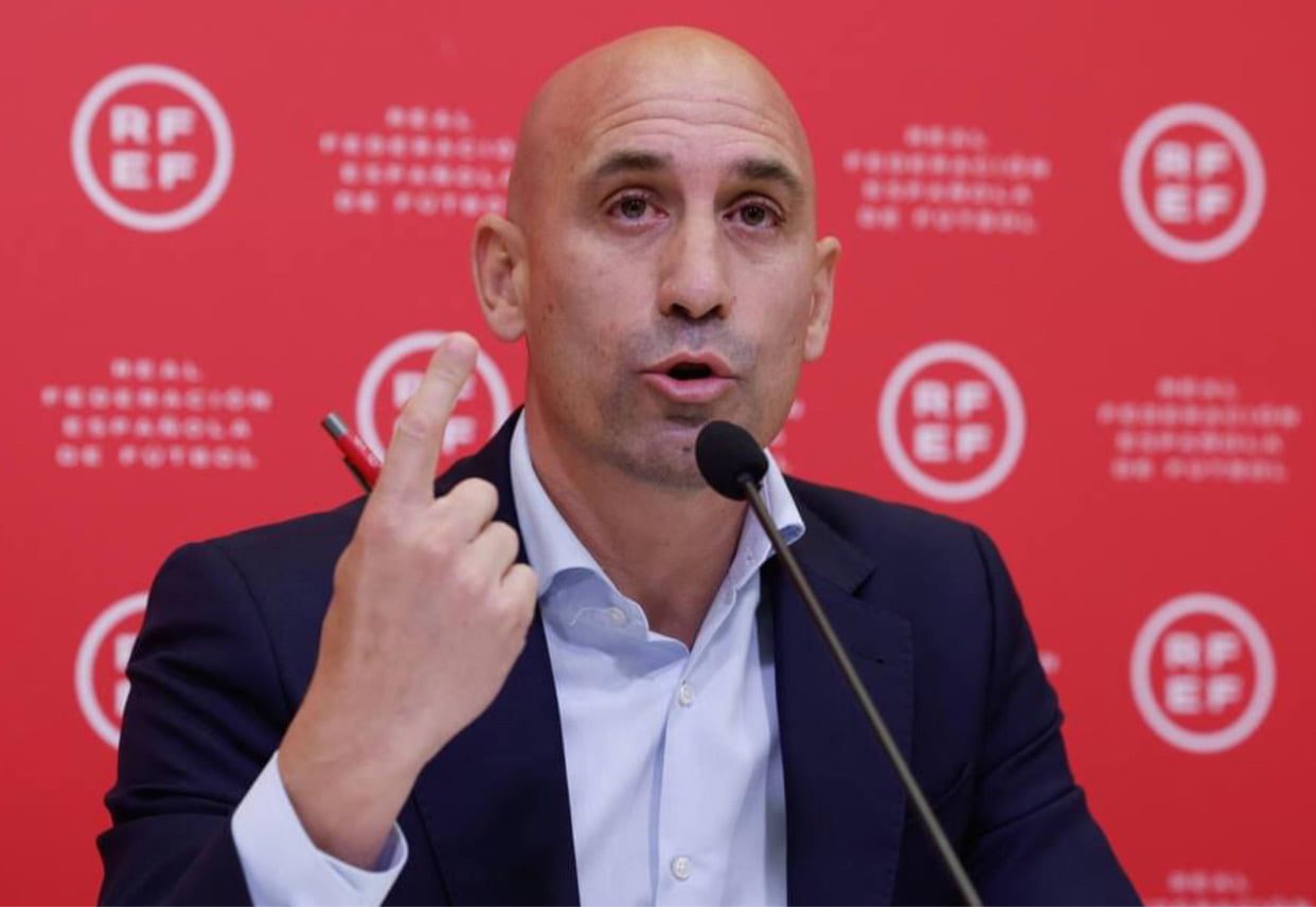 Luis Rubiales Family: Wife, Children, Parents, Siblings, Net Worth