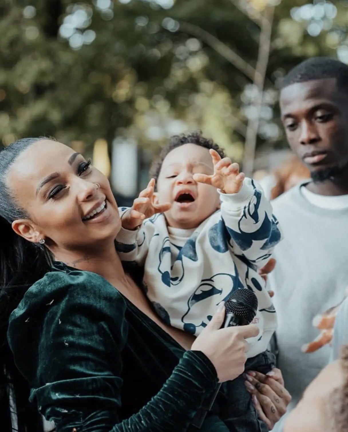 Nicolas Pepe Wife and son