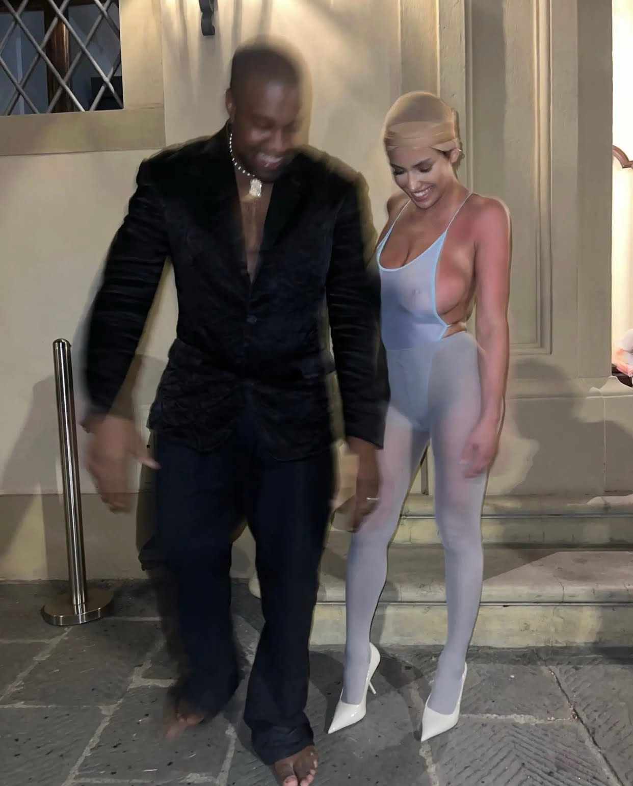 Kanye West and Bianca Censori steps outside