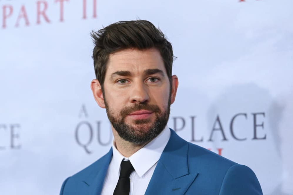John Krasinski Family, Age, Height, Wife, Children, Parents, Siblings And Net Worth