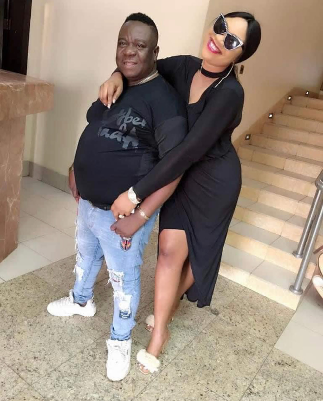 Mr Ibu wife Photo 