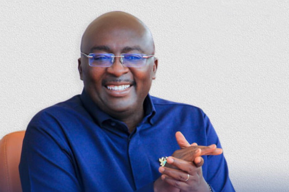 Bawumia Pays GH¢1m To Clear items At Tema Port For Komfo Anokye Teaching Hospital project
