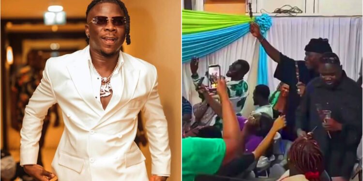 Stonebwoy Graduates From GIMPA, Bags Degree In Public Administration