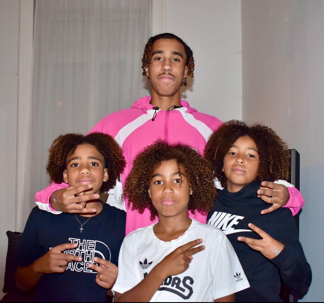 Leny Yoro and his brothers(siblings)