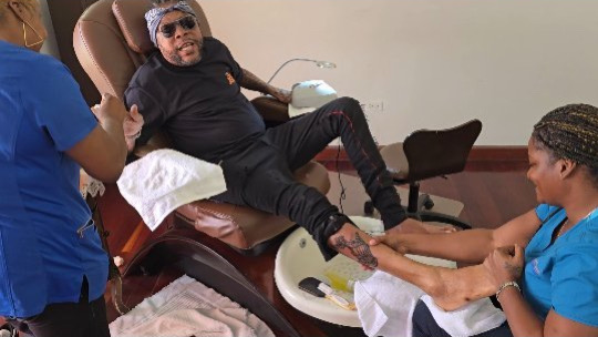 WATCH: Vybz Kartel Undergoes Spa Treatment for Body Massage and Pedicure