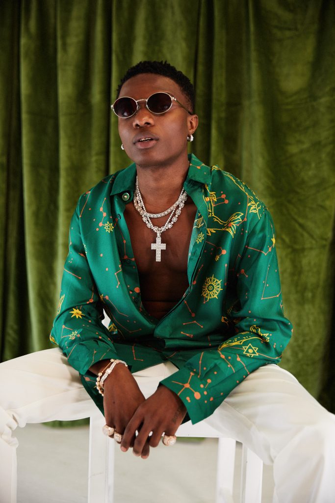 Wizkid says he is not ready patch up things with Davido on Twitter 