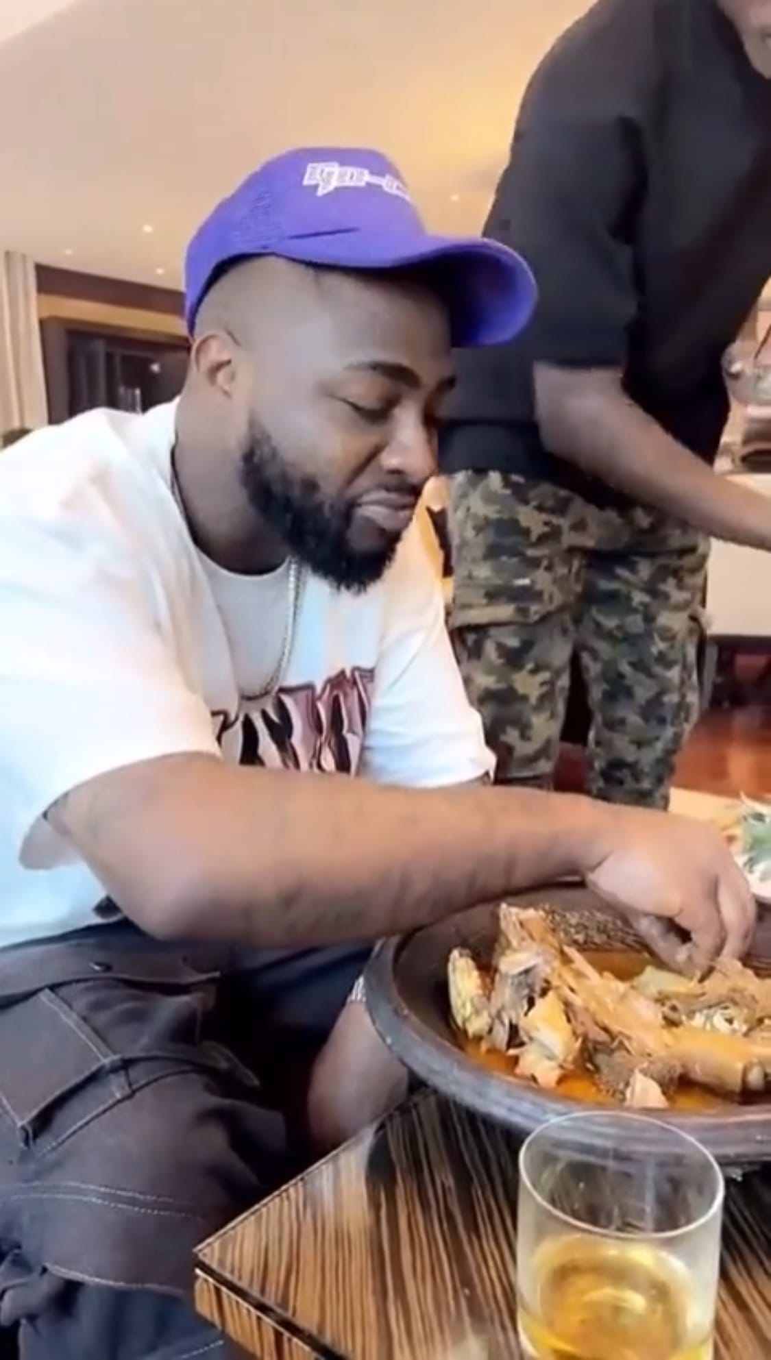 Davido in Ghana eat Fufu and Light Soup